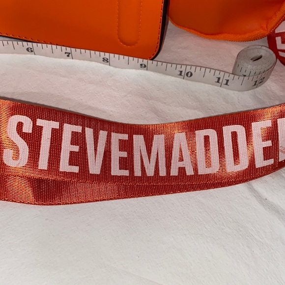 Steve Madden Bold Orange Women’s Bag - Picture 2 of 10
